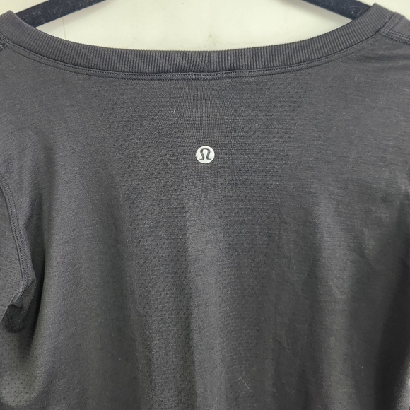 Lululemon Swiftly Tech Casual Athletic Long Sleeve Hip Length Shirt Top Black 6 - Picture 7 of 10